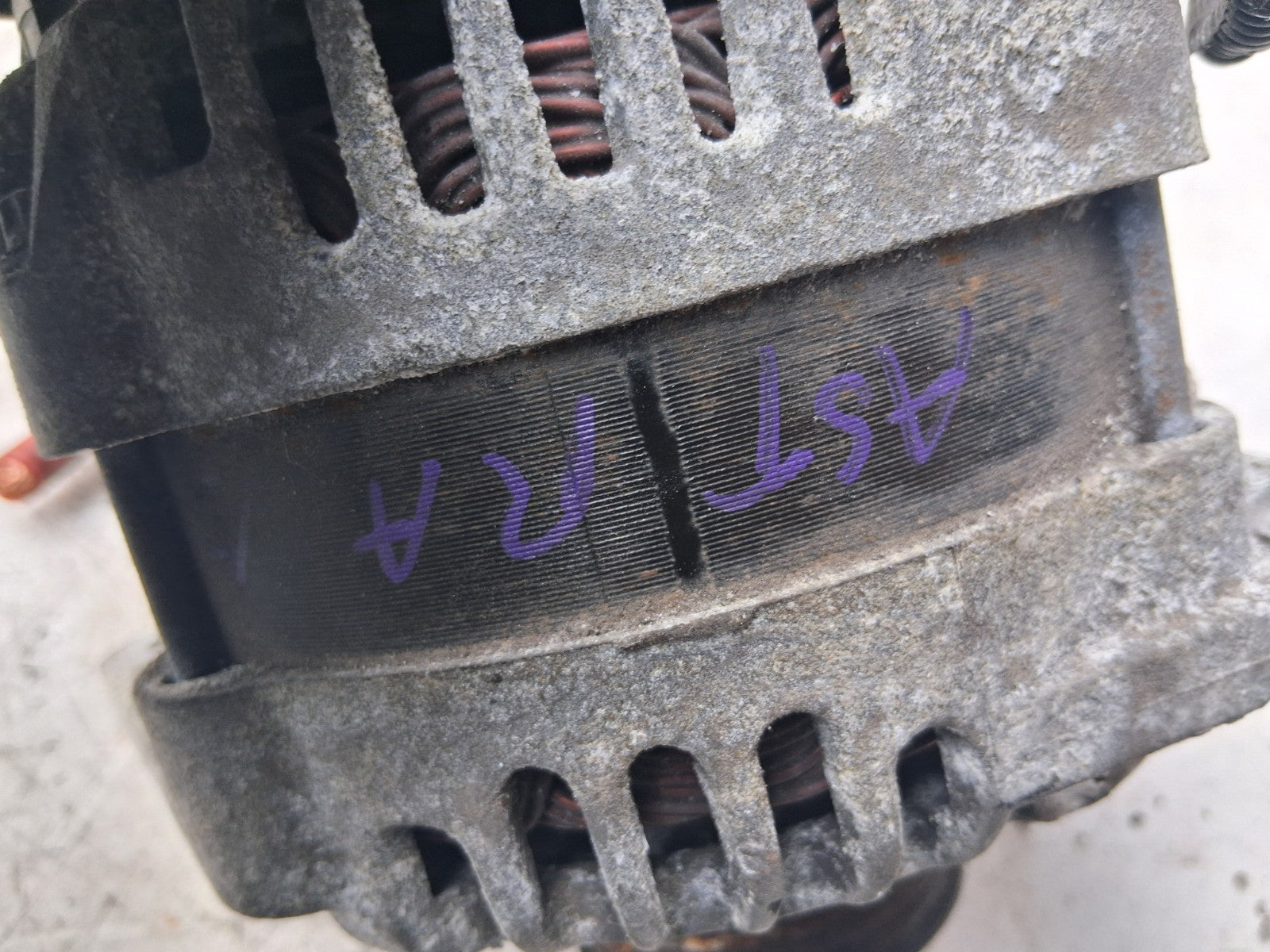 2013 VAUXHALL ASTRA J 1.7 DIESEL ALTERNATOR 13579675
