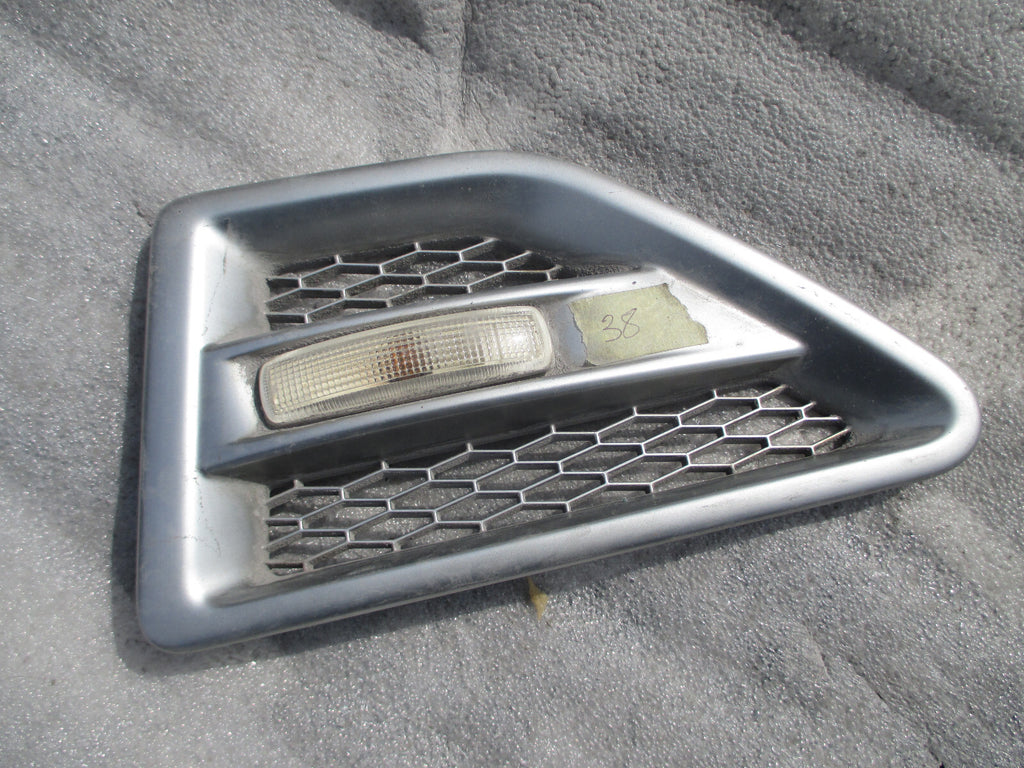 LANROVER FREELANDER 2008 NS PASSENGER SIDE FRONT WING GRILL 6H52014K81BC