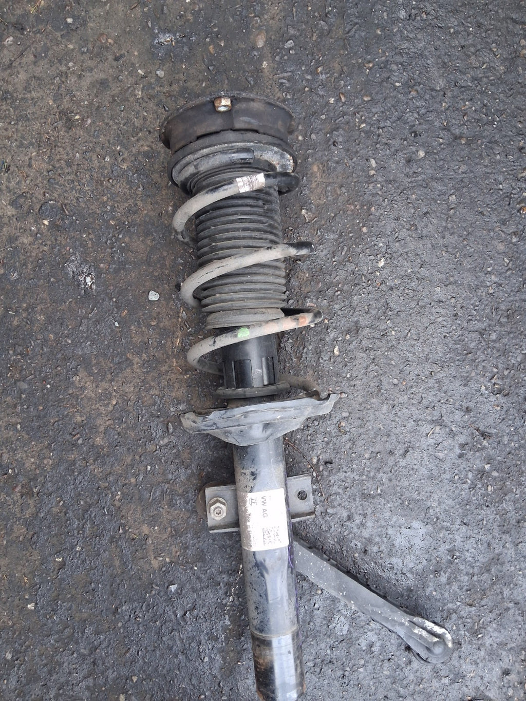 2024 AUDI A1 S LINE MK2 1.0 PETROL NSF PASSENGER SIDE FRONT LEFT SHOCK ABSORBER