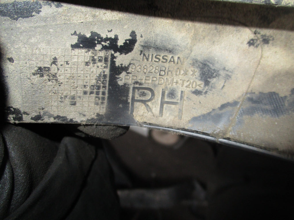 NISSAN QASHQAI J10 MK1 2012 OSR DRIVER SIDE REAR WHEEL ARCH TRIM 93828BR0