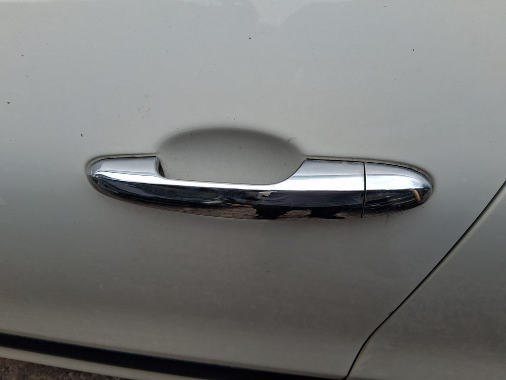 2019 FIAT 500L URBAN NSF PASSENGER SIDE FRONT EXTERIOR DOOR HANDLE CHROME