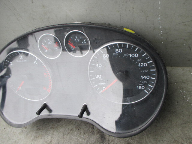 AUDI A3 2006 TYPE 8P SPEEDOMETER INSTRUMENT CLUSTER 8P0920951A