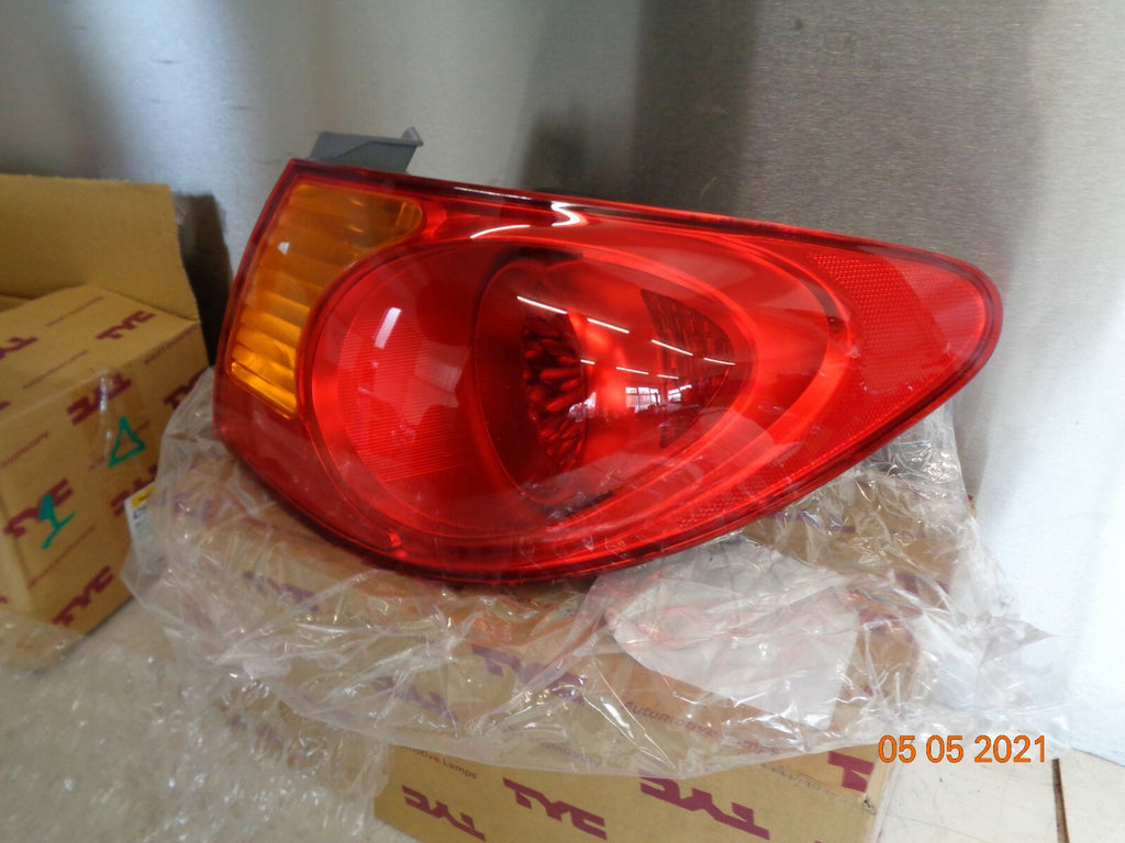 HYUNDAI ELANTRA FACELIFT 2008 2011 DRIVER REAR TAIL LIGHT 478850061 11B213016B