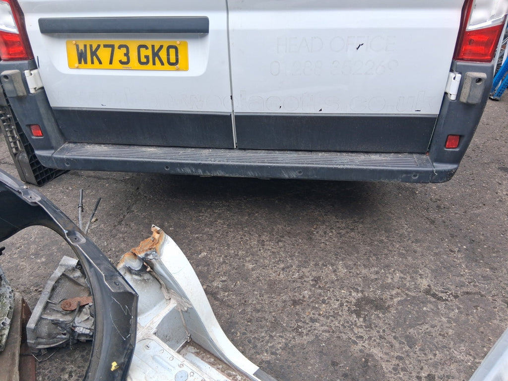 2023 FIAT DUCATO MK3 REAR BUMPER COMPLETE WITH PDC SENSOR