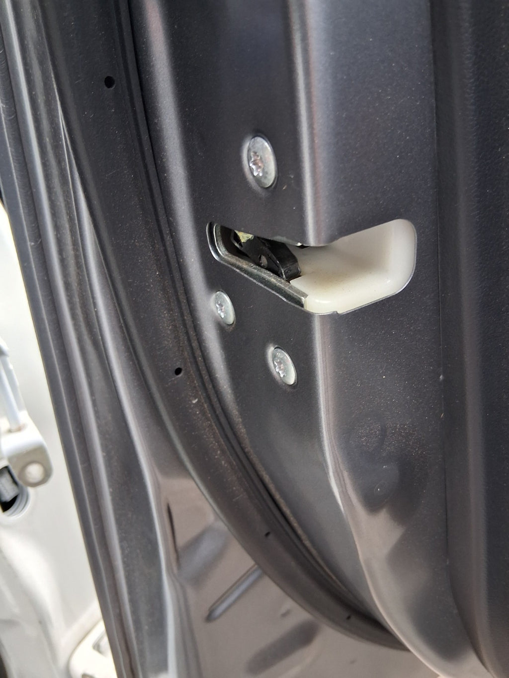 2020 MITSUBISHI ASX NSF PASSENGER SIDE FRONT LEFT DOOR LOCK MECHANISM