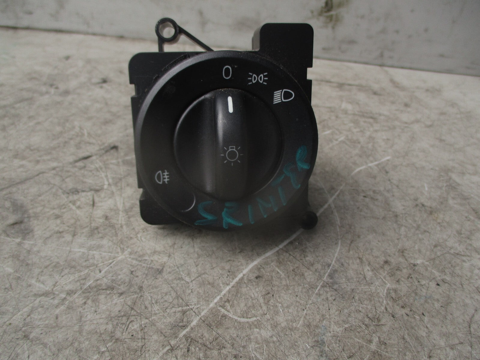 2014 MERCEDES SPRINTER W906 HEADLIGHT CONTROL SWITCH A9065450104
