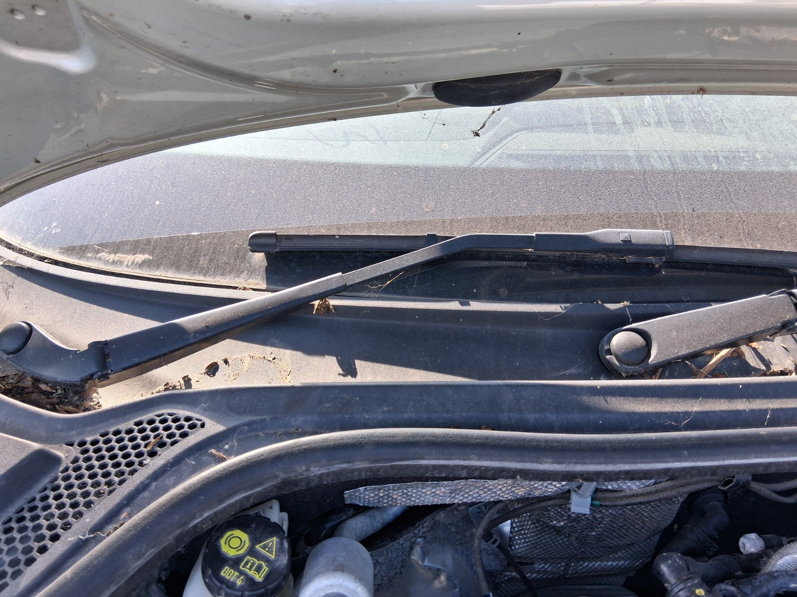 2023 AUDI A1 SPORT MK2 GB FRONT WINDSCREEN WIPER MOTOR AND LINKAGE