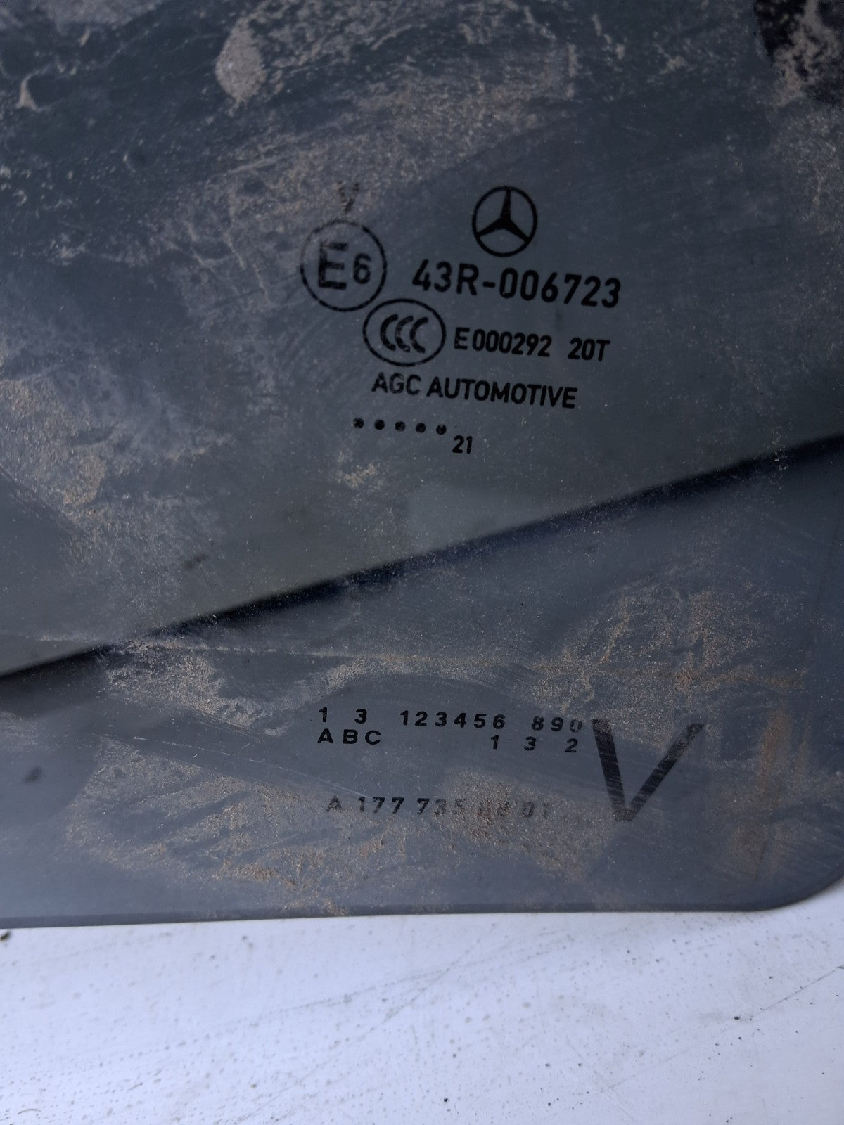 2025 MERCEDES BENZ GLA 180 NSR PASSENGER NEAR LEFT SIDE REAR WINDOW 43R006723