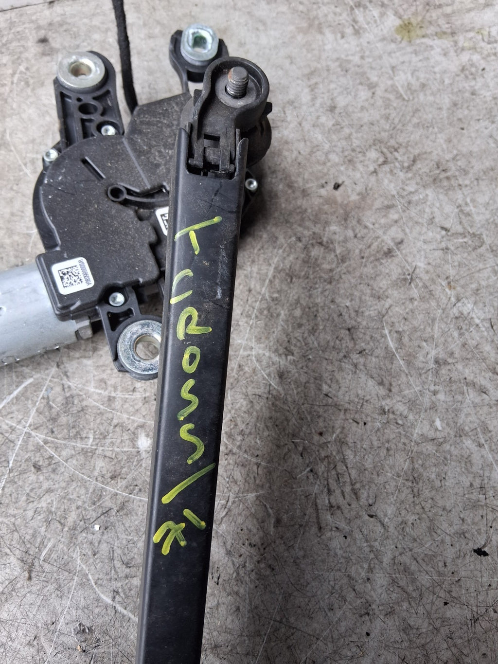2021 VW VOLKSWAGEN T CROSS WINDOW WIPER MOTOR W000086080A