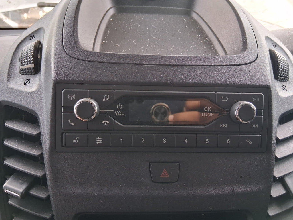 2024 FORD TRANSIT CONNECT MK2 RADIO STEREO MEDI A HEAD UNIT
