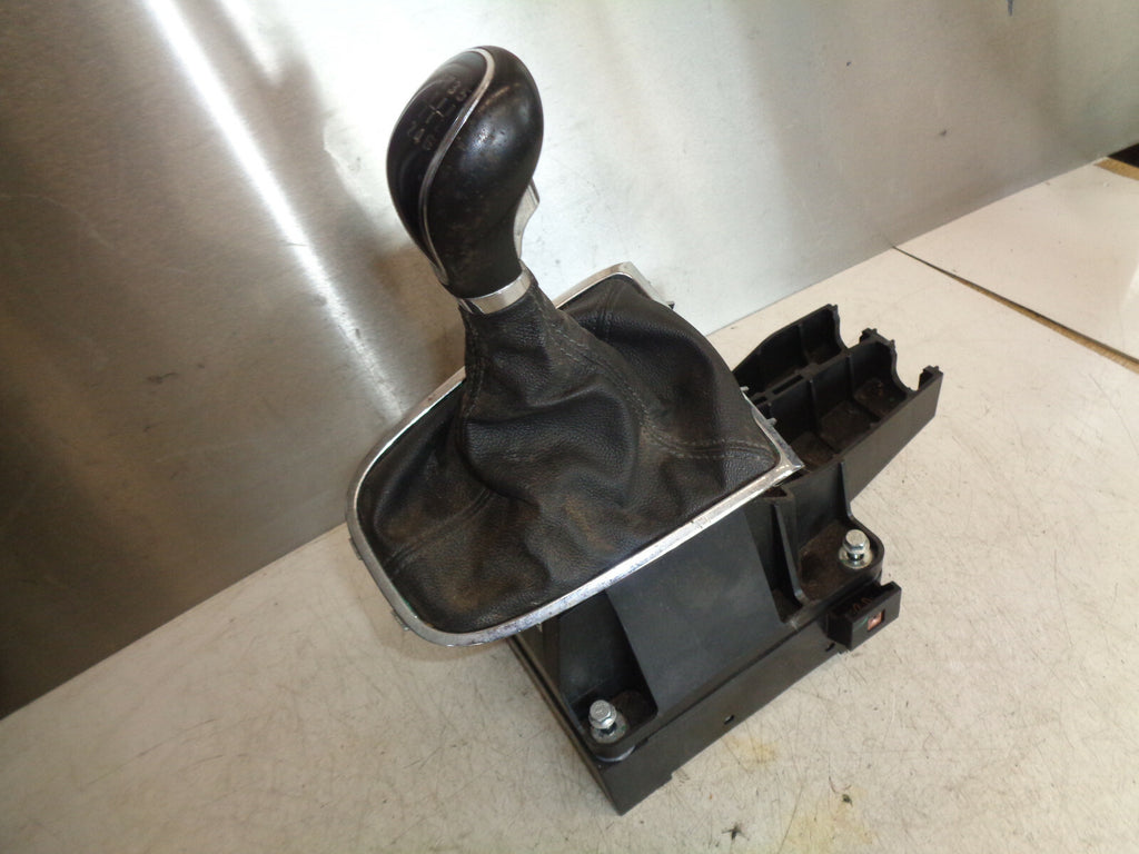 VAUXHALL ASTRA J 2013 MK6 6 SPEED MANUAL GEARSTICK 55577540