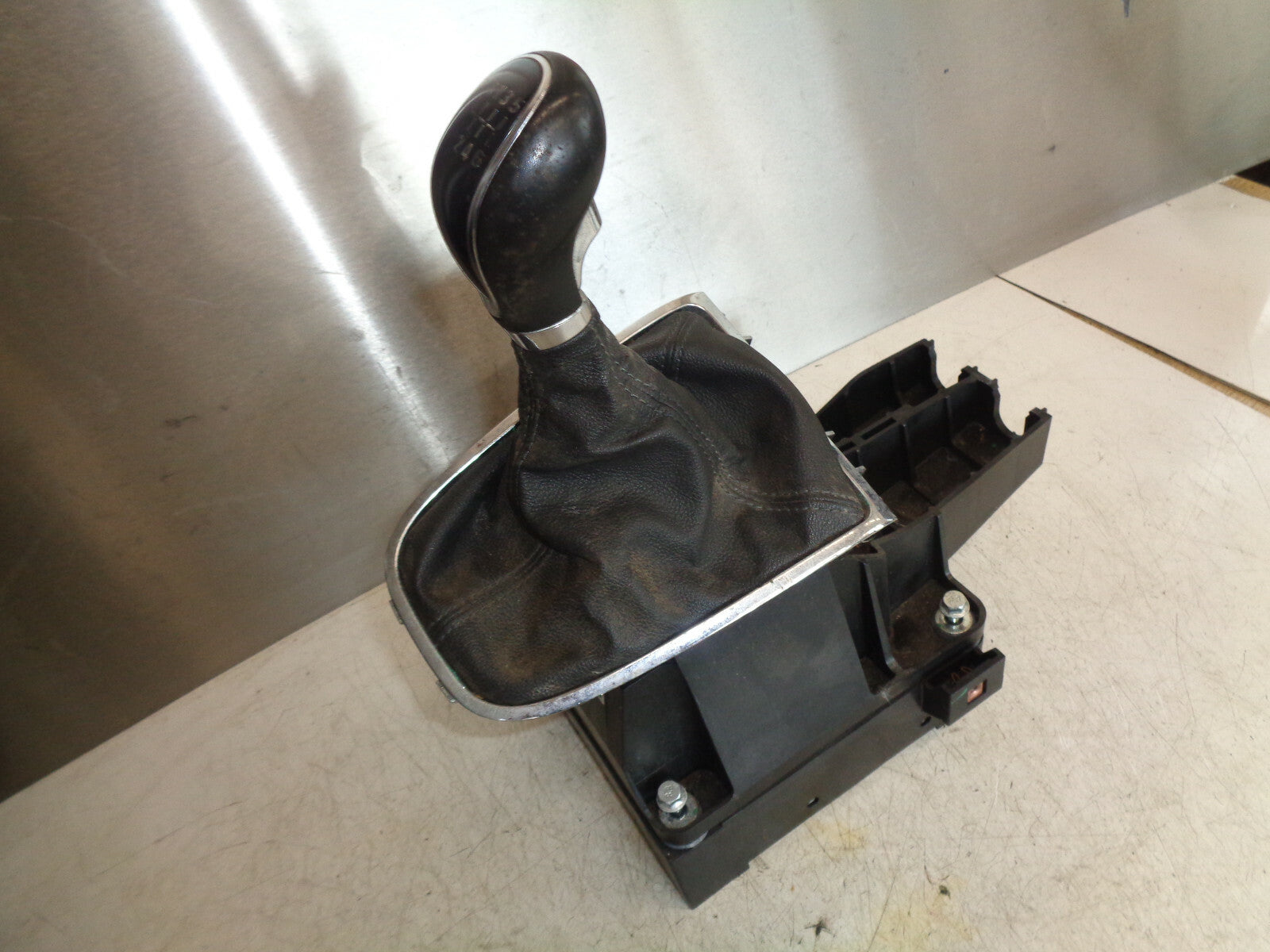 VAUXHALL ASTRA J 2013 MK6 6 SPEED MANUAL GEARSTICK 55577540