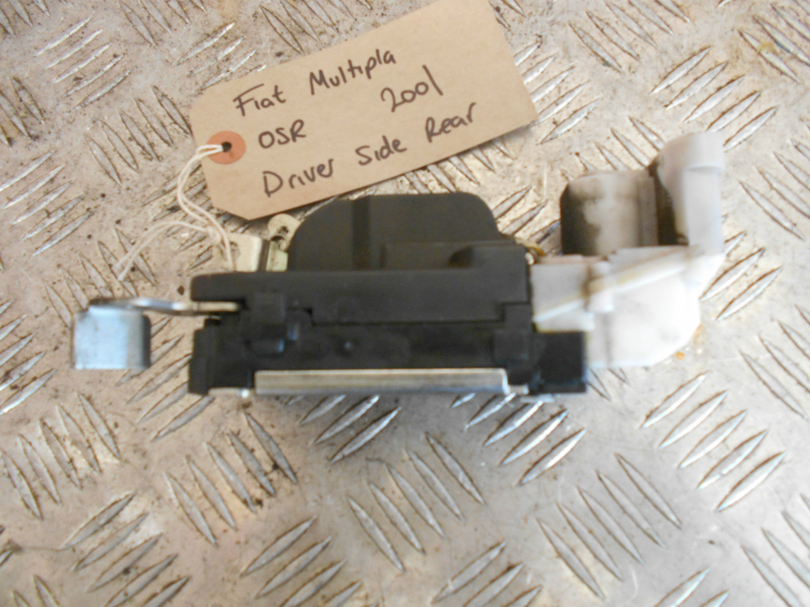FIAT MULTIPLA 2001 OSR DRIVER SIDE REAR DOOR LOCK MECH MECHANISM