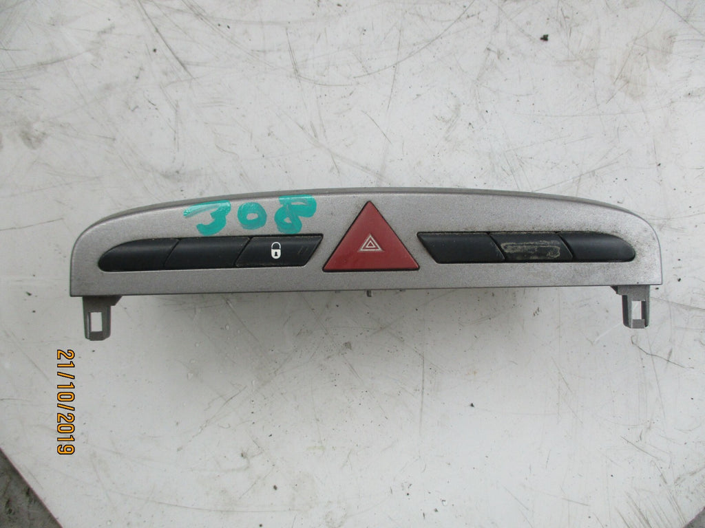 PEUGEOT 308 MK1 CENTRE CONSOLE SWITCH HAZARD BUTTON PANEL 9659417177