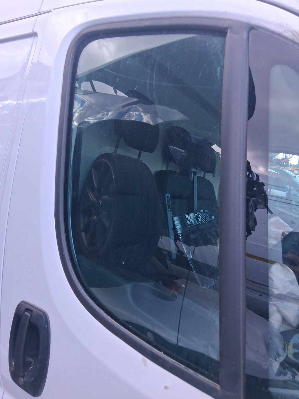 2025 CITROEN RELAY MK3 HIGH ROOF OS DRIVER SIDE FRONT DOOR WINDOW GLASS