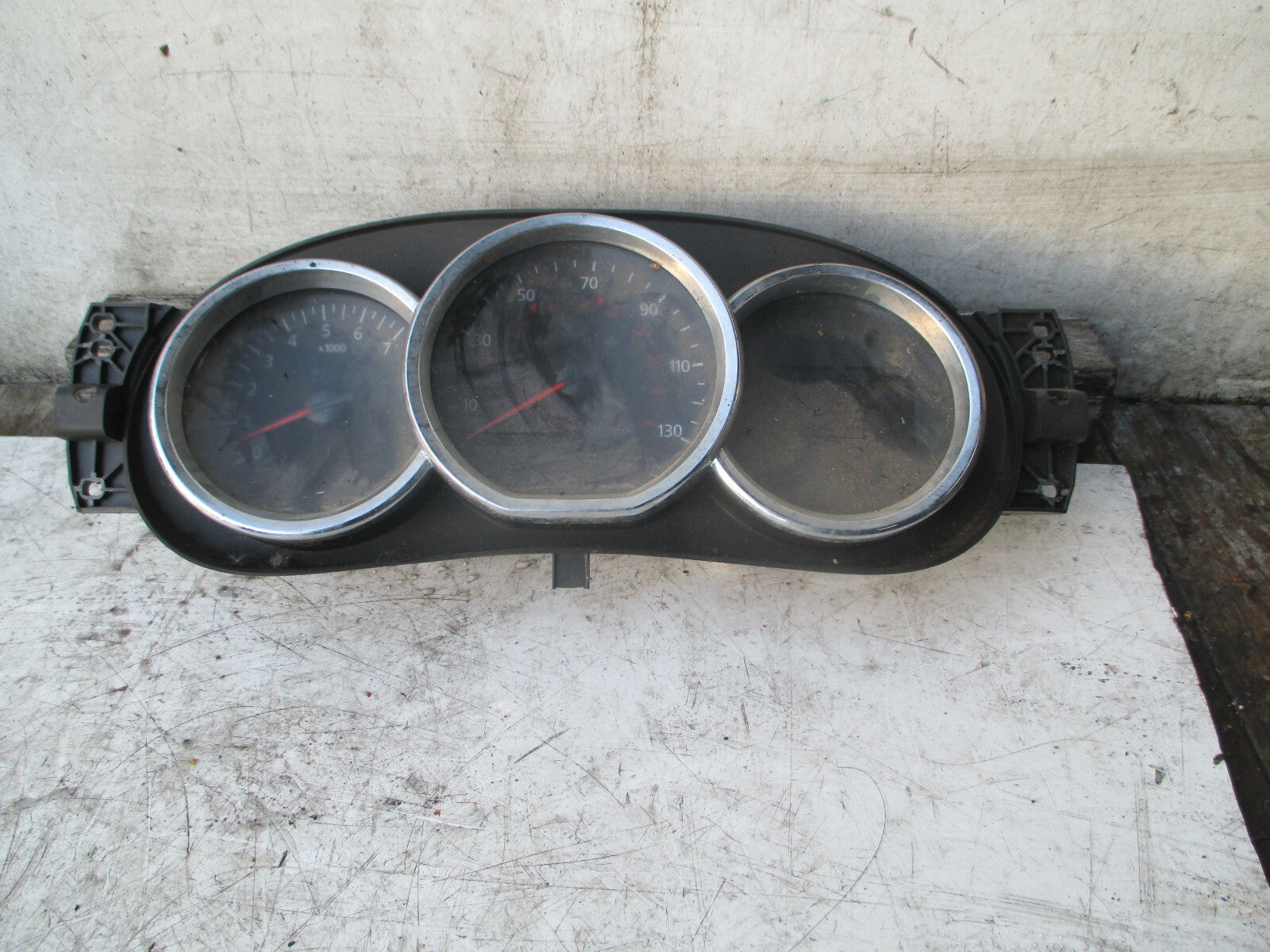 DACIA SANDERO 2015 DIESEL MANUAL SPEEDOMETER INSTRUMENT CLUSTER 248105453R