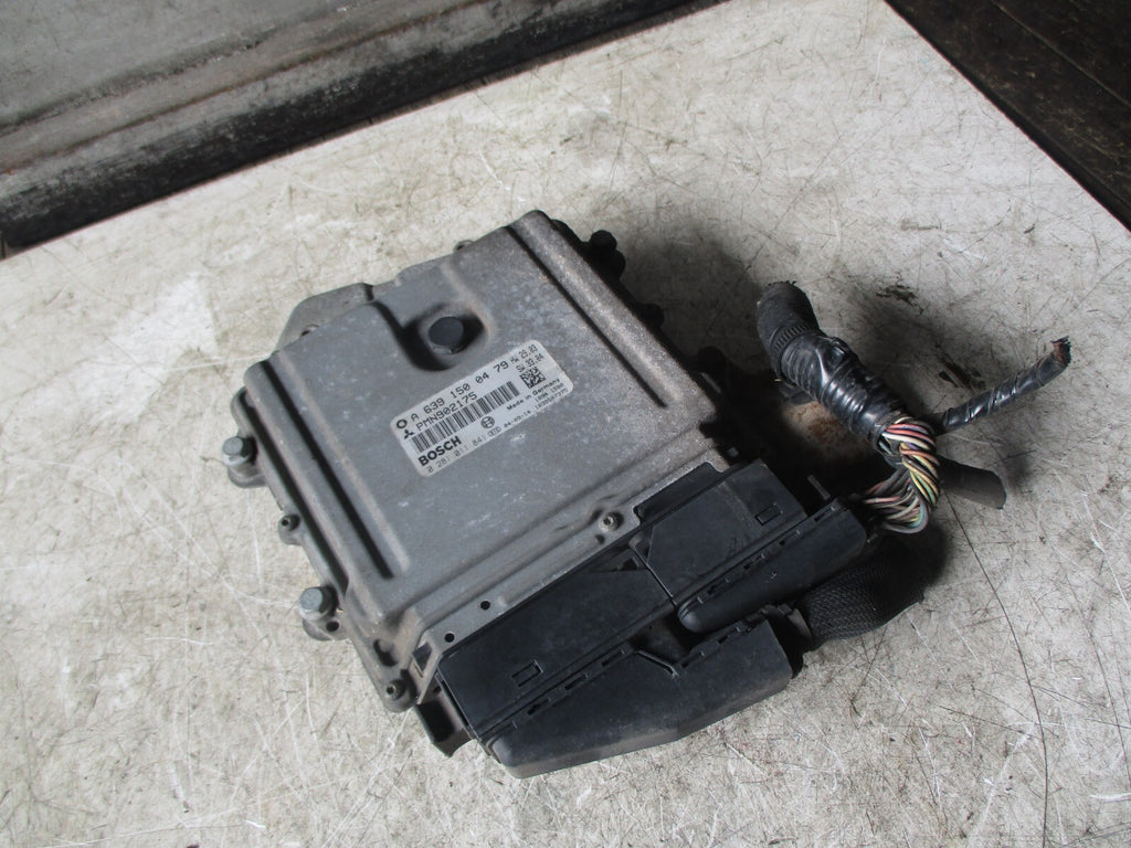 SMART FOR FOUR W454 2005 ECU ENGINE CONTROL MODULE UNIT A6391500479