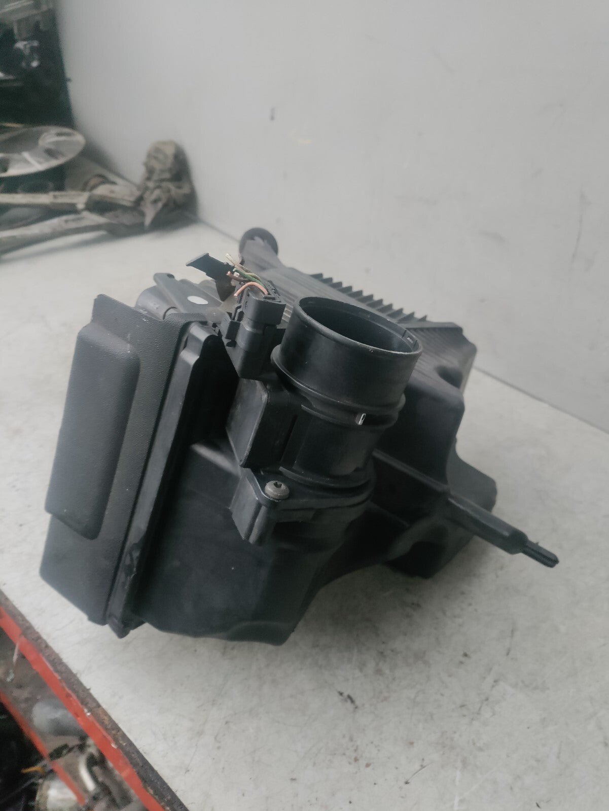 2008 RENAULT SCENIC MK2 1.9 DCI AIR FILTER BOX 8200545280
