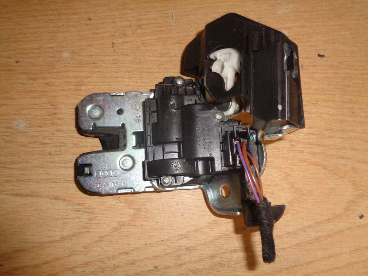 SKODA FABIA 2018 MK3 NJ NSF PASSENGER SIDE FRONT LOCK MECHANISM 8R0827505A