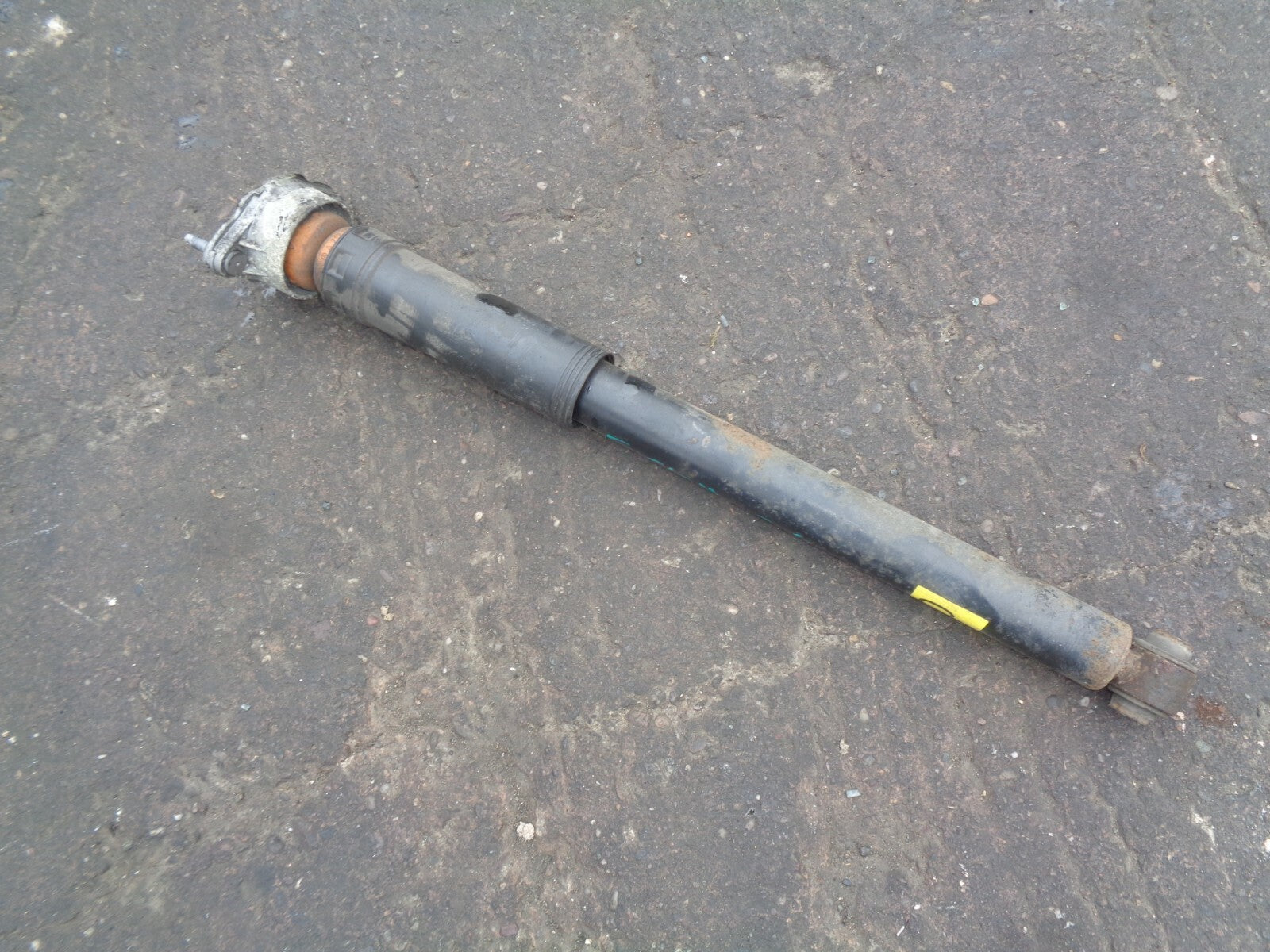 MERCEDES BENZ W212 2010 2.1 DIESEL NSR + OSR PAIR OF SHOCK ABSORBER