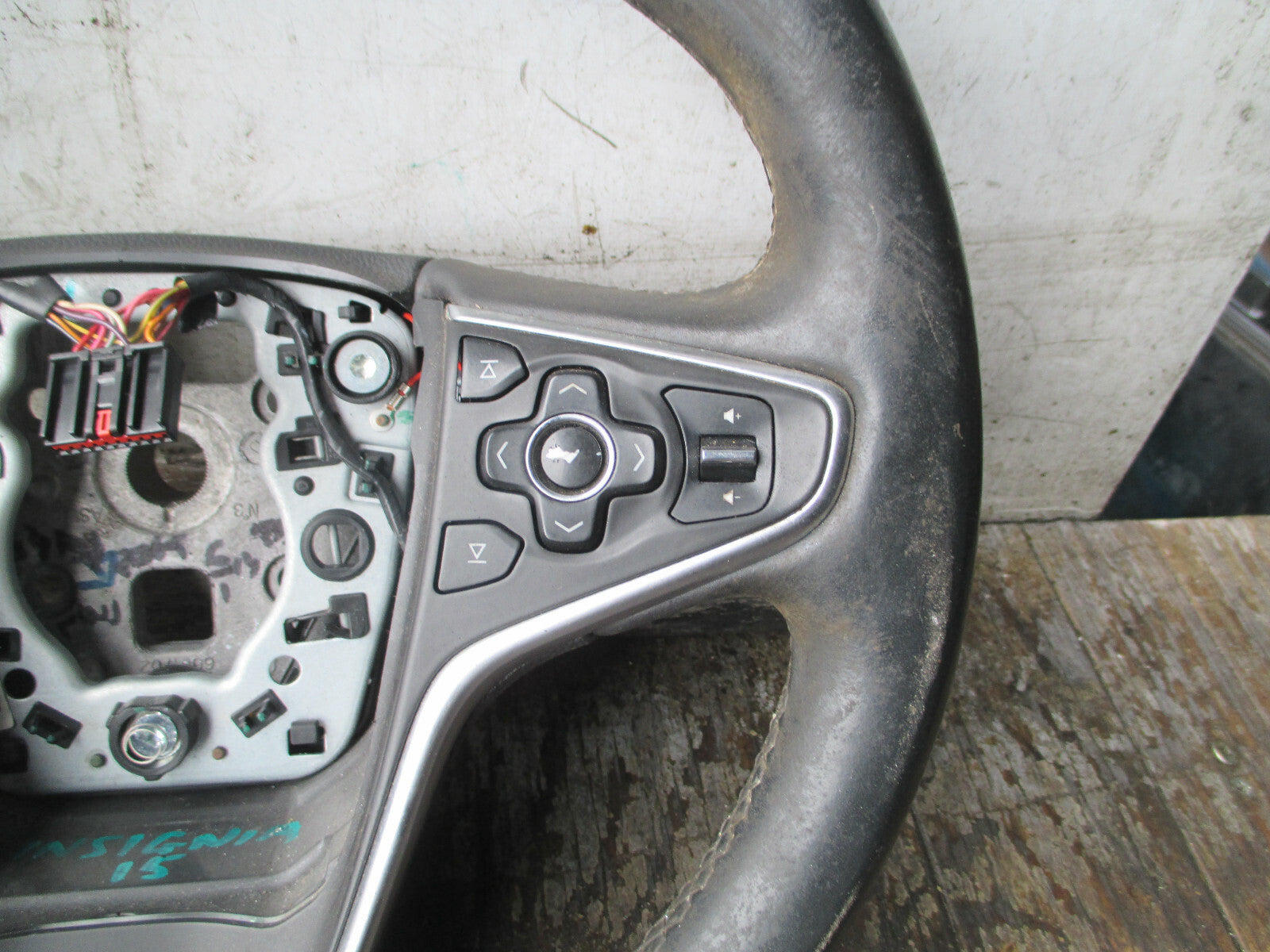 VAUXHALL INSIGNIA MK1 2013-2015 MULTIFUNCTION LEATHER STEERING WHEEL 22992758