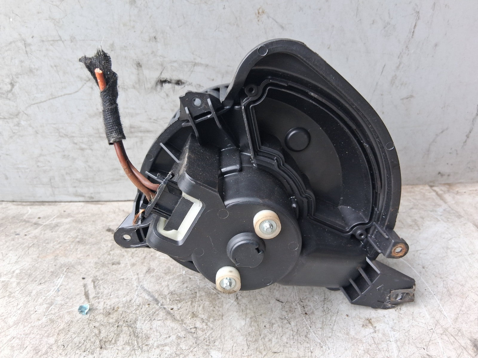 2007 FIAT GRANDE PUNTO HEATER BLOWER FAN MOTOR 501630100