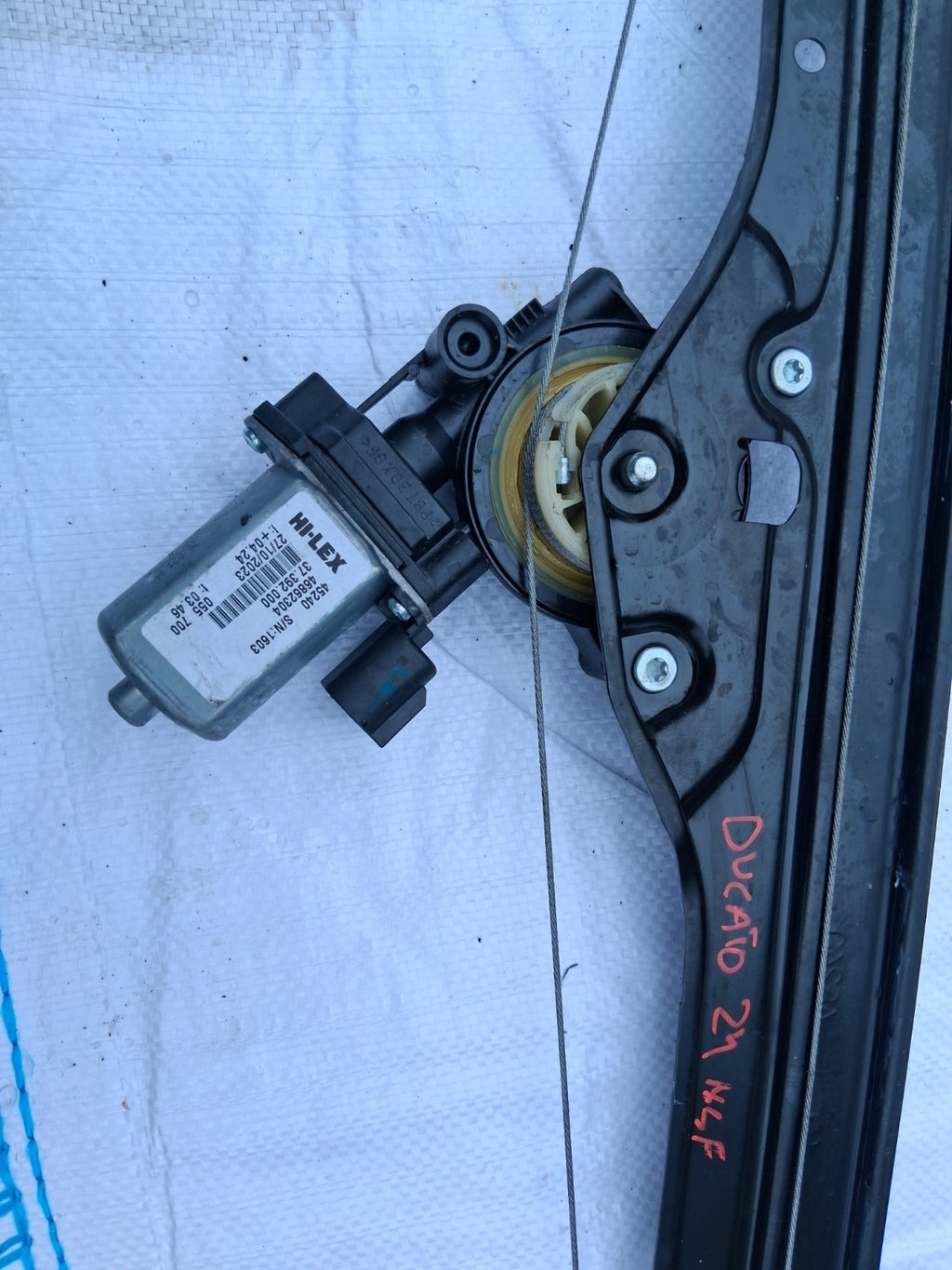 2024 FIAT DUCATO MK3 NSF PASSENGER SIDE FRONT WINDOW MOTOR REGULATOR 46862304