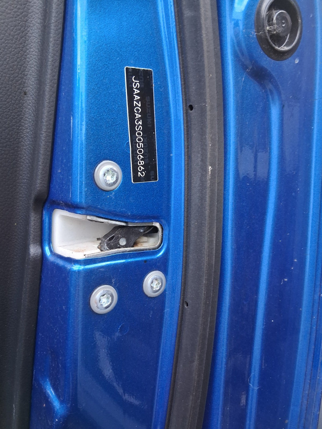 2021 SUZUKI SWIFT A2L MK4 OSF DRIVER SIDE FRONT RIGHT DOOR LOCK MECHANISM
