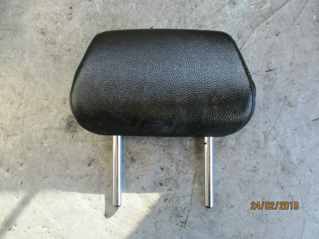 MERCEDES CLASS W204 LEATHER 5 SEAT HEADRESTS BLACK SET REAR x3 FRONT x2