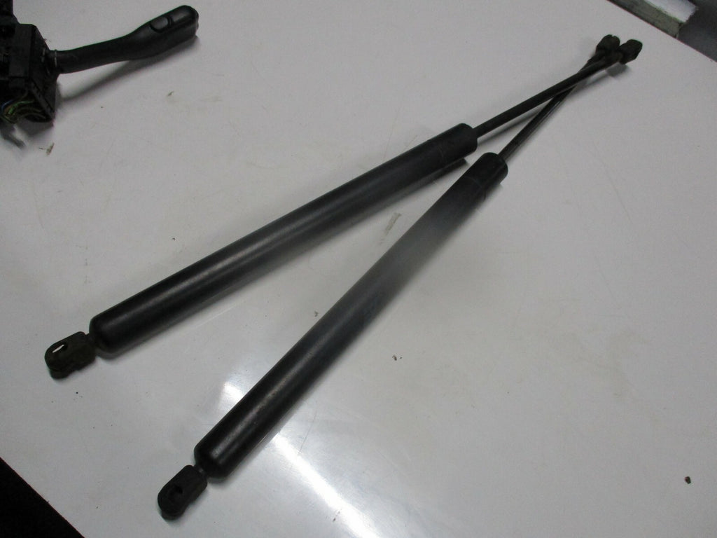 FORD GALAXY 2000 PAIR 2 X REAR BOOT TAILGATE GAS STRUT LIFTERS ROD 7M0827550G