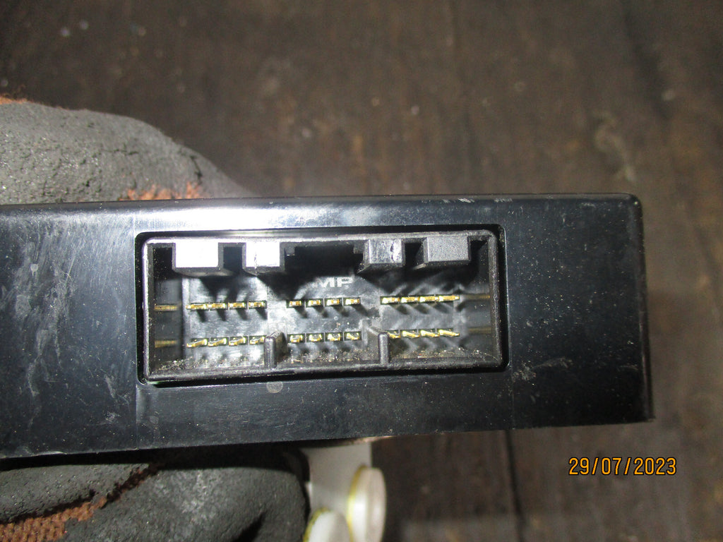 HYUNDAI I40 2016 PARKING DISTANCE CONTROL MODULE 95770-3Z050
