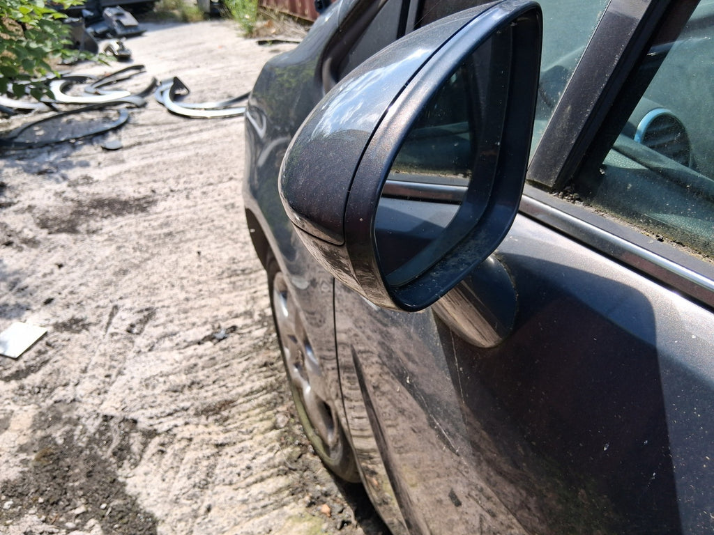 2016 VAUXHALL MERIVA B MK2 NSF PASSENGER SIDE FRONT LEFT WING MIRROR GREY