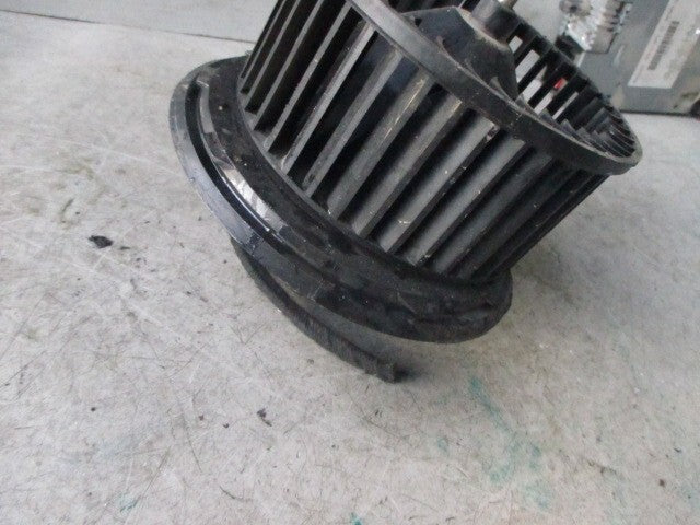 2020 LDV SAIC V80 2.5 DIESEL HEATER BLOWER MOTOR YD0803