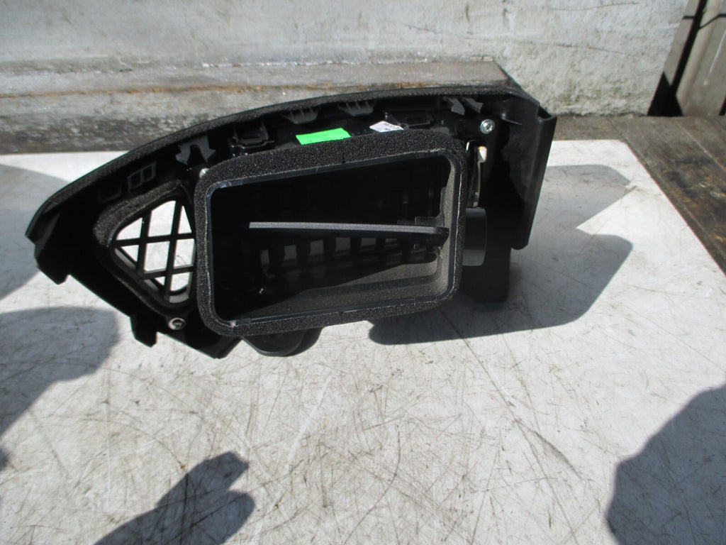 HYUNDAI I30 OSF DRIVER SIDE FRONT AIR VENT 974902R000