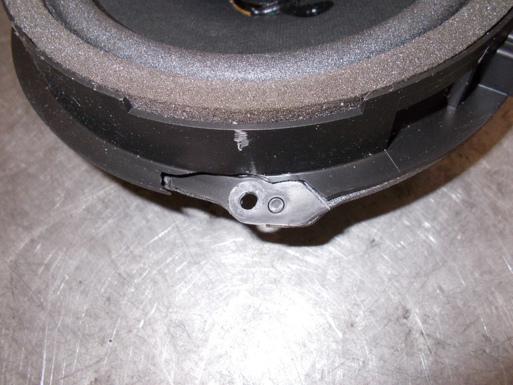 FORD FOCUS 2017 MK3 NSR PASSENGER SIDE REAR DOOR SPEAKER AA6T18808CA