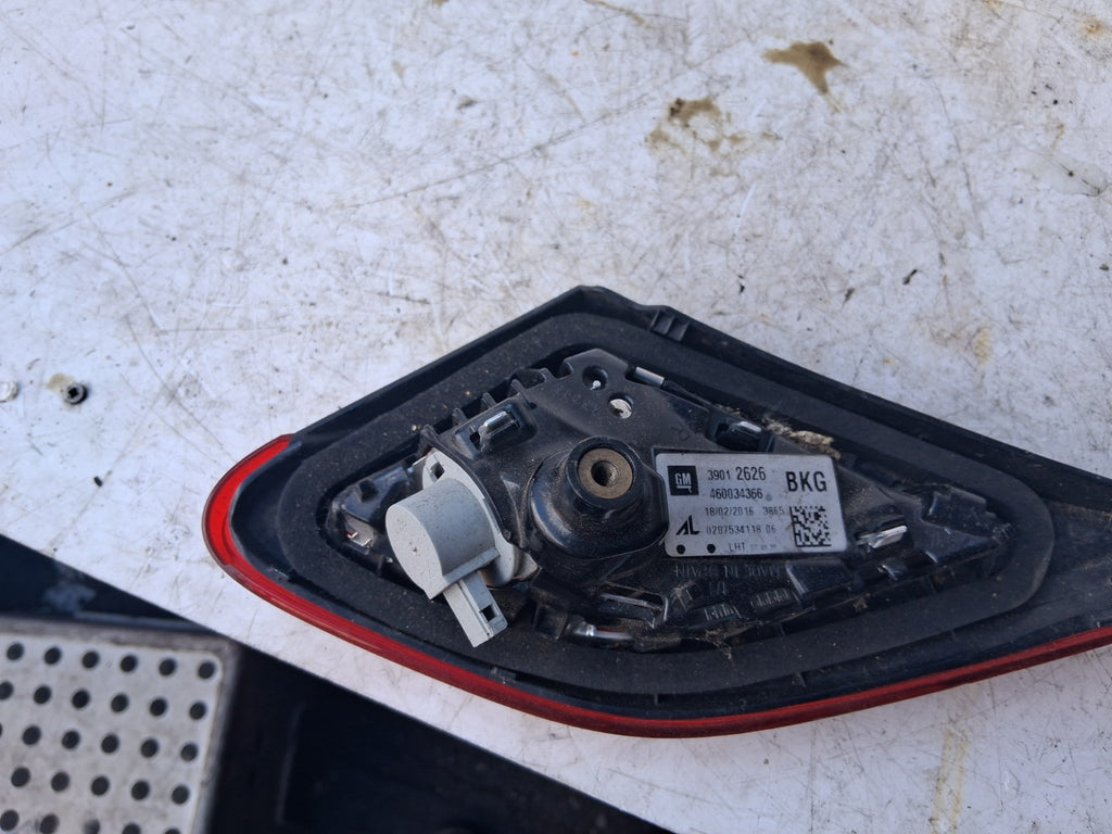 VAUXHALL CORSA E 2016 OSR DRIVER SIDE INNER TAIL LIGHT 39012626
