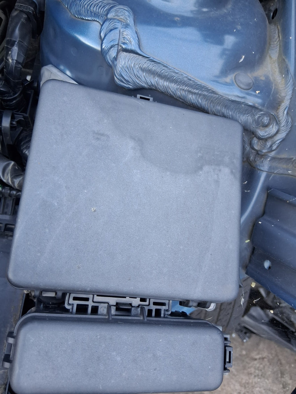 2021 SUZUKI SWIFT A2L MK4 1.2 HYBRID ELECTRIC FUSE BOX RELAY BOX