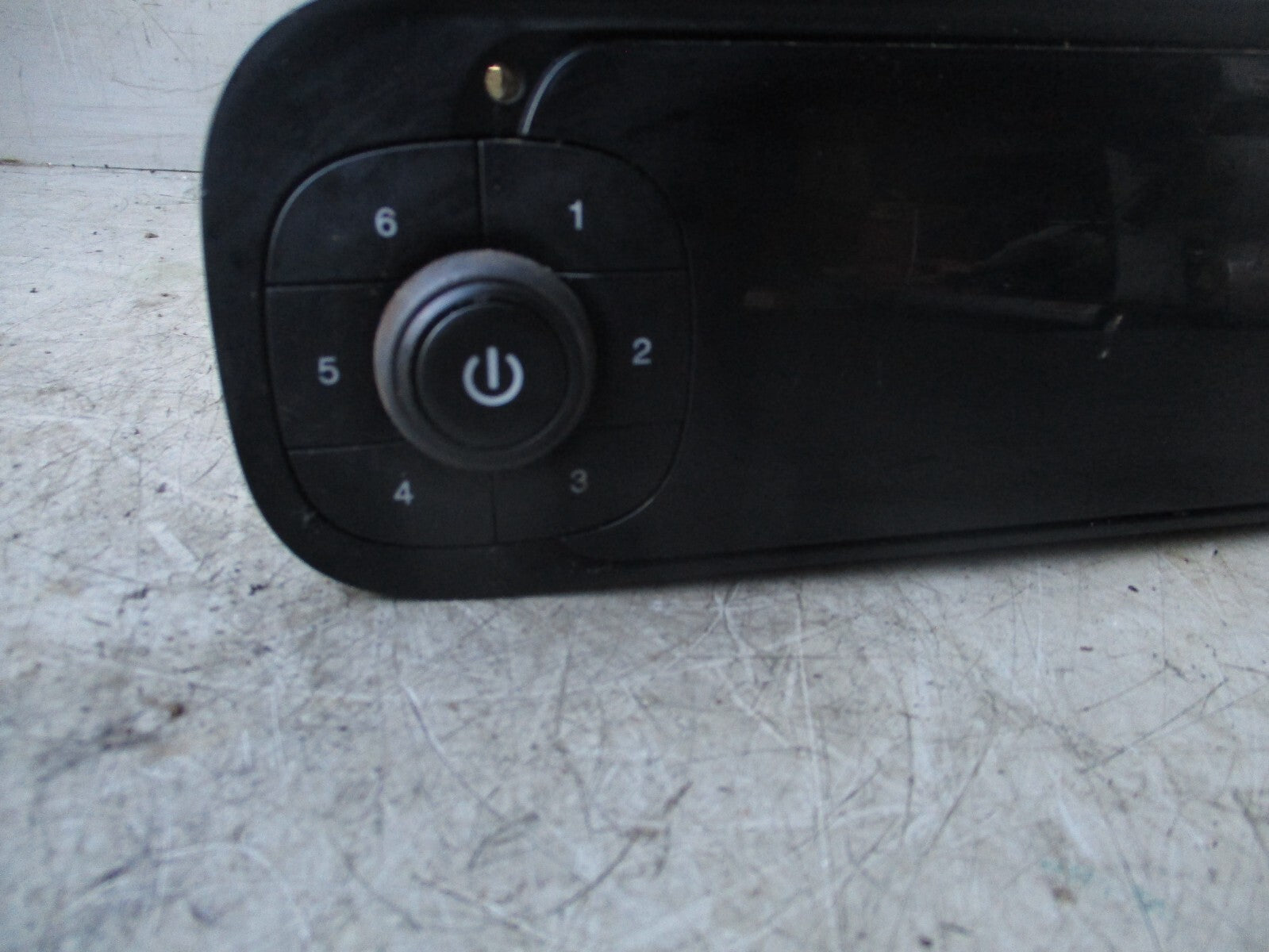 2019 FIAT PANDA 319 RADIO CD PLAYER STEREO HEAD UNIT 07357033430