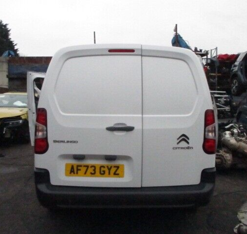 2023 CITROEN BERLINGO MK3 OSF DRIVERS FRONT RIGHT DOOR CARD
