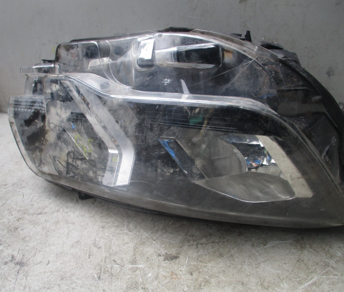 2019 PEUGEOT PARTNER OSF DRIVERS SIDE FRONT HEADLIGHT 9816826180