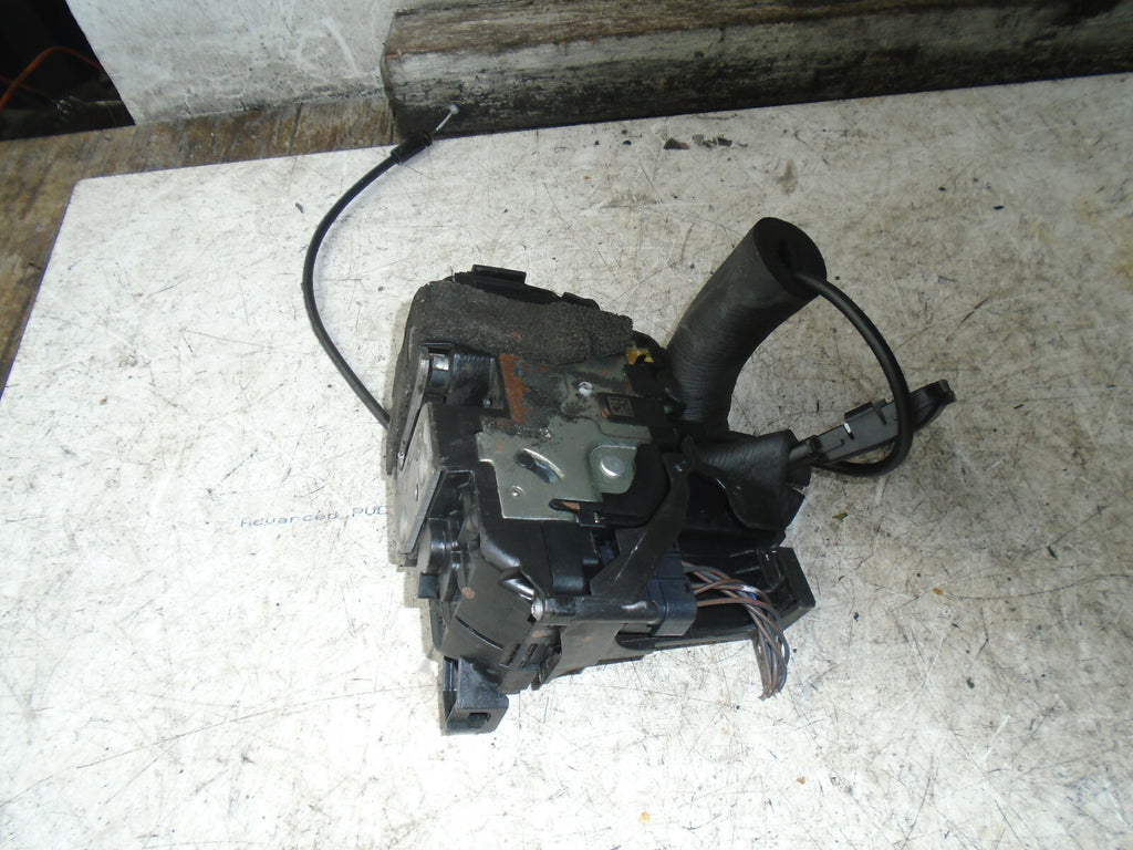 RENAULT MEGANE MK3 2015 NSF PASSENGER SIDE FRONT DOOR LOCK MECHANISM