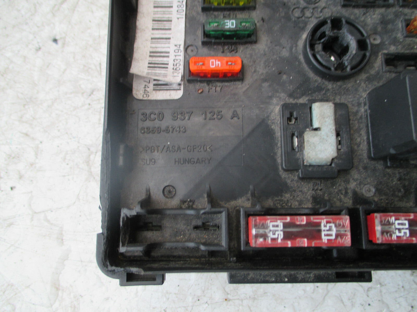 VW VOLKSWAGEN PASSAT 2014 B7 2.0 DIESEL FUSE BOX RELAY 3C0937125A