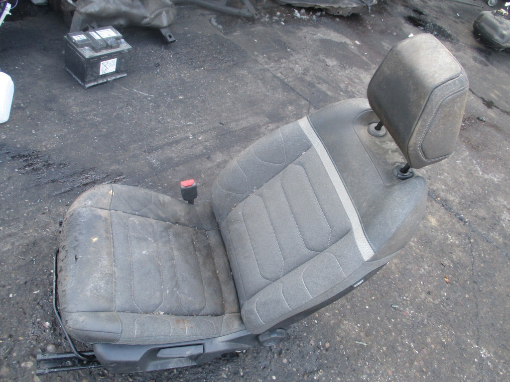 CITROEN C4 MK3 2021 NSF PASSENGER SIDE FRONT COMPLETE SEAT FABRIC & HALF LEATHER
