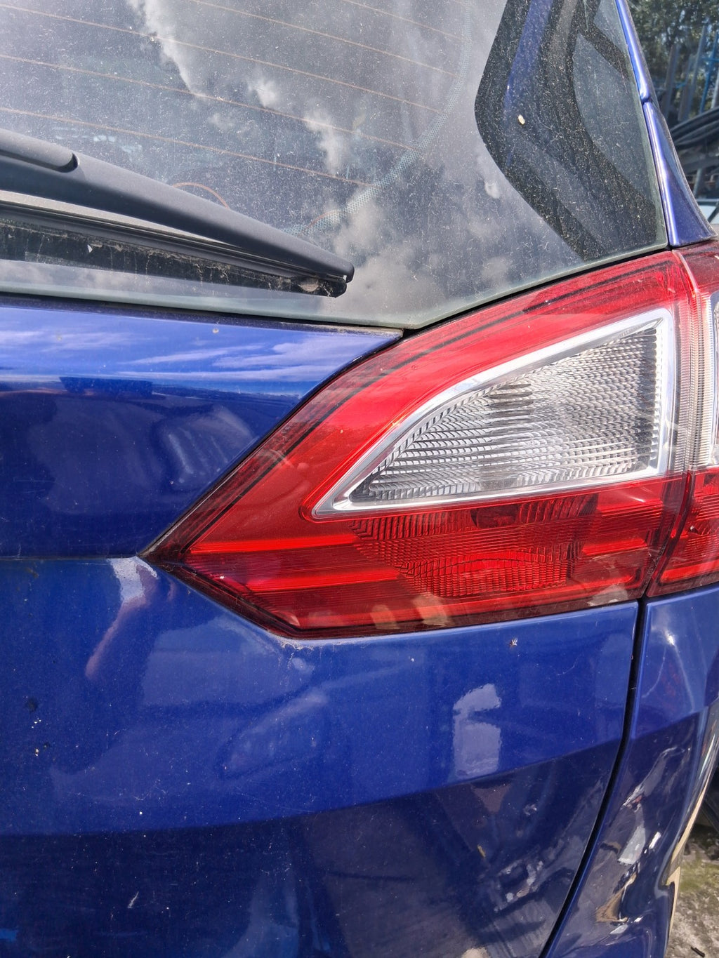 2015 FORD GRAND C MAX MK2 OSR DRIVER SIDE RIGHT REAR INNER TAIL LIGHT