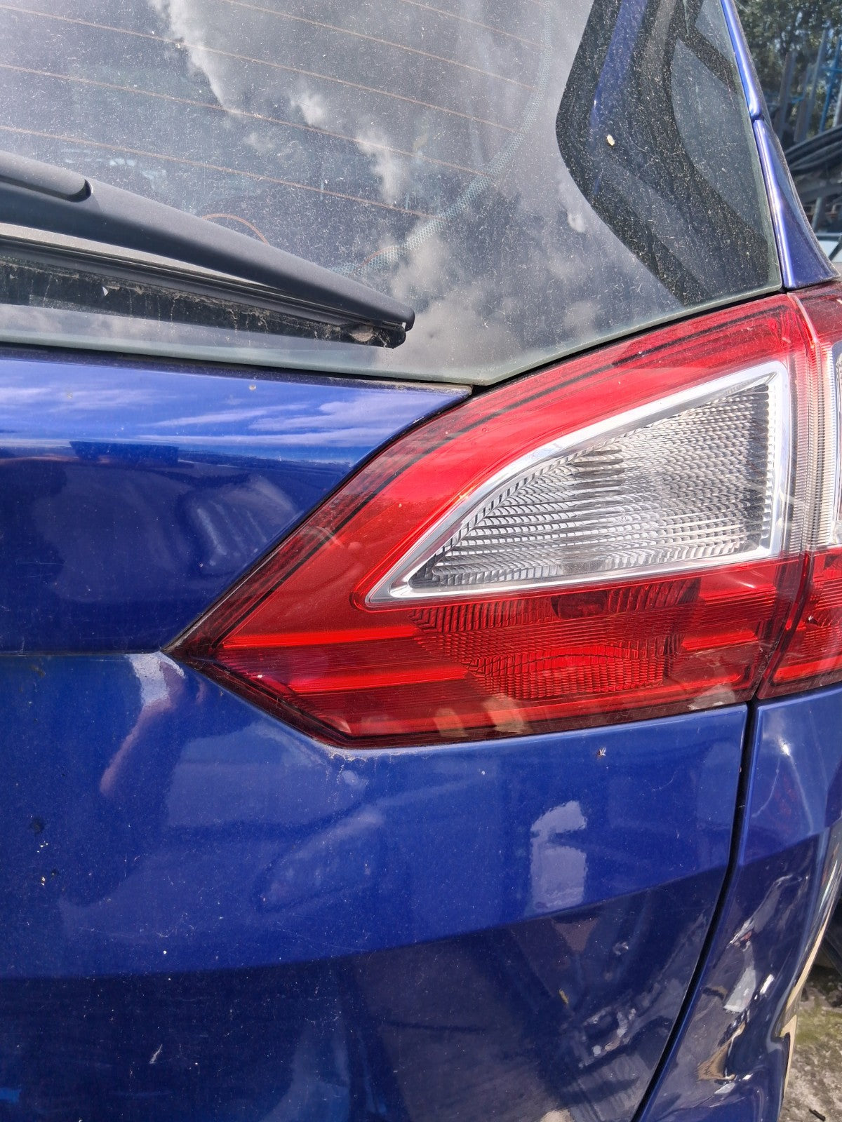 2015 FORD GRAND C MAX MK2 OSR DRIVER SIDE RIGHT REAR INNER TAIL LIGHT