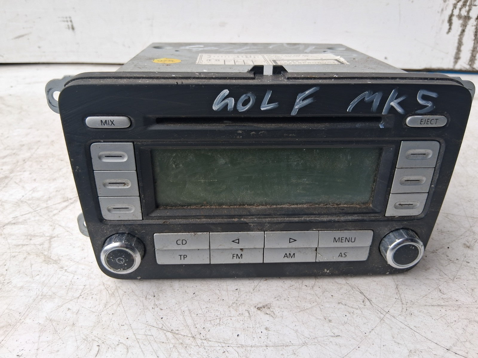 2007 VW VOLKSWAGEN GOLF MK5 RADIO CD PLAYER STEREO HEAD UNIT 1K0035186T
