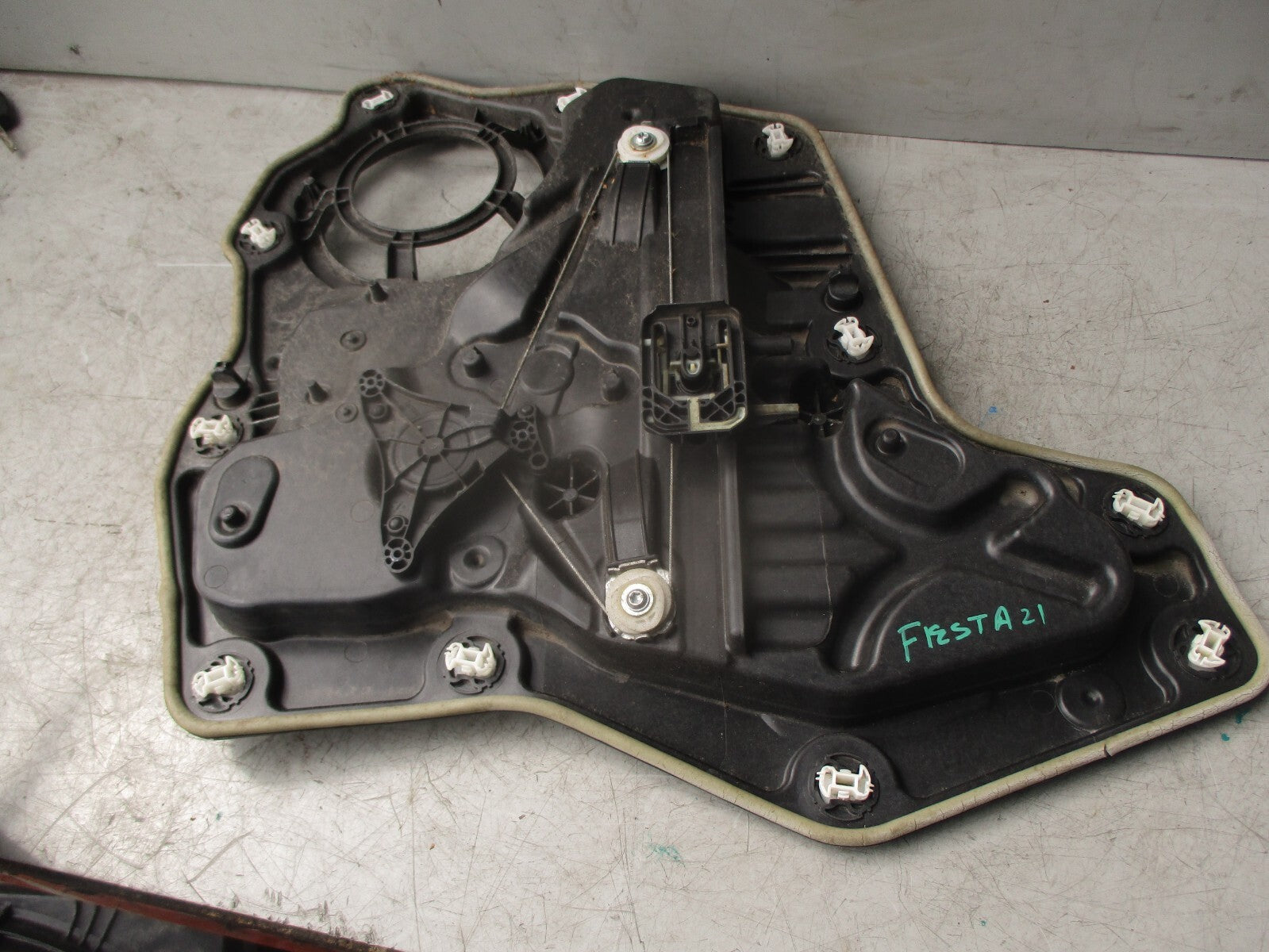 2021 FORD FIESTA MK8 OSR DRIVER SIDE REAR WINDOW MOTOR & REGULATOR A27000CC