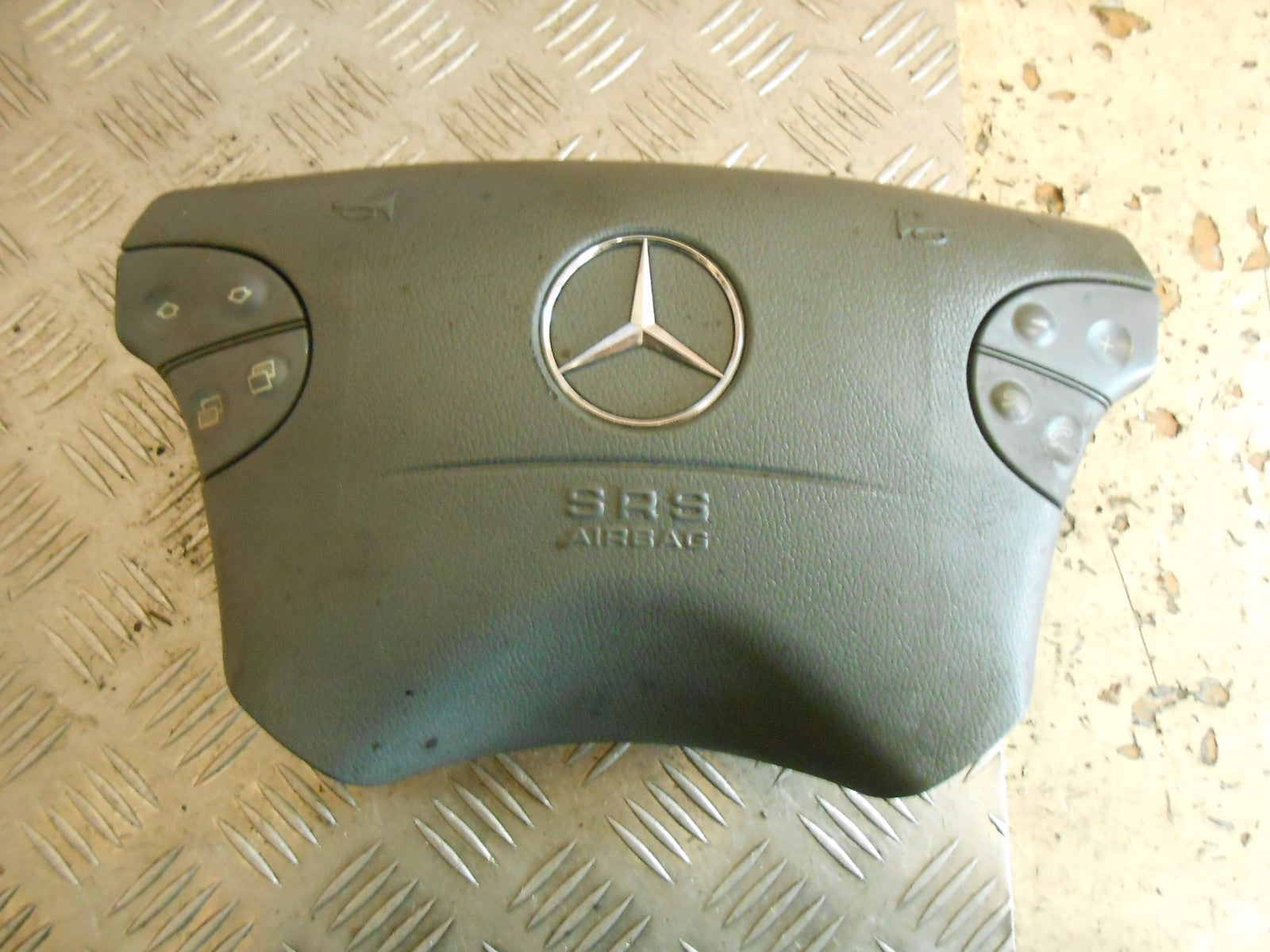 MERCEDES M CLASS ML W163 2002 OS DRIVER SIDE STEERING WHEEL CRASH SAFETY BAG