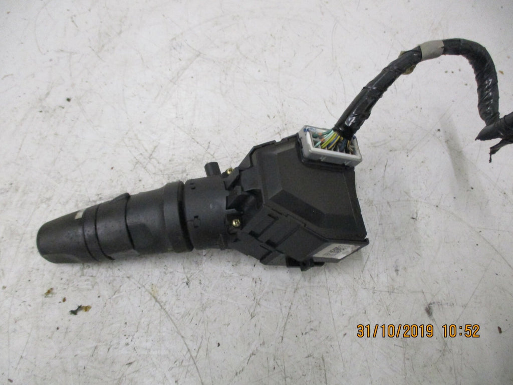 NISSAN X TRAIL T30 2005 MK1 WINDSCREEN WIPER CONTROL SWITCH STALK 252608H705