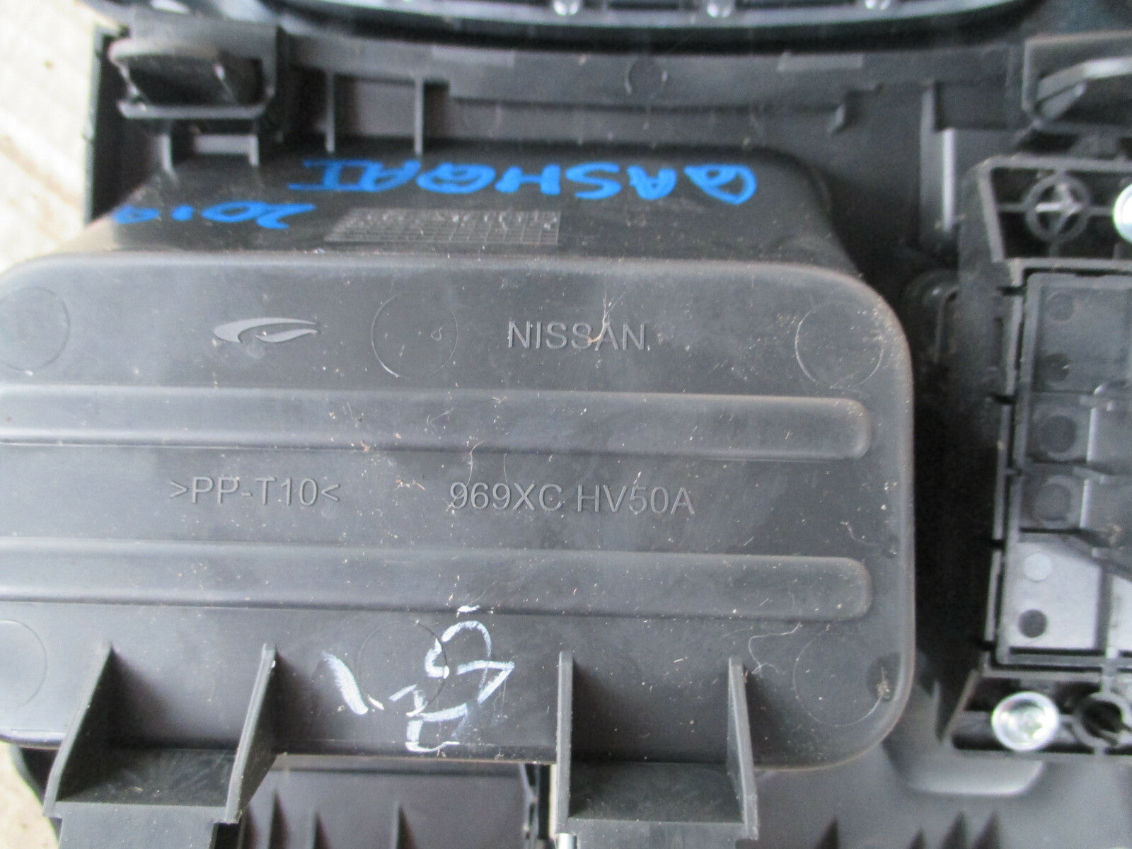 NISSAN QASHQAI MK2 J11 2019 CENTRE CONSOLE TRIM ELECTRIC HANDBRAKE SWITCH